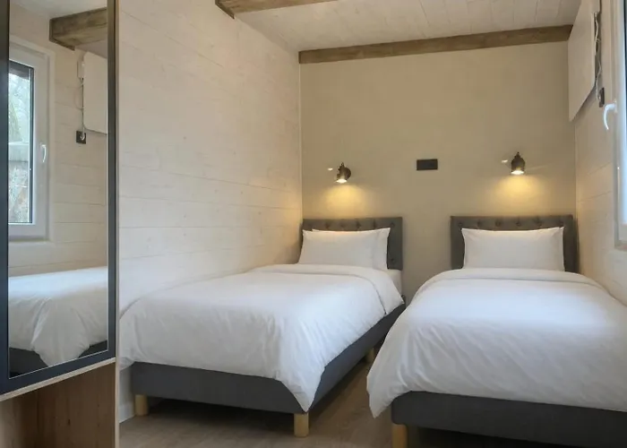 Forest Lodge, Neu Ruhige Lage, Elegant Und Modern, Hunde Willkommen
