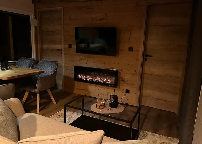 Forest Lodge, Neu Ruhige Lage, Elegant Und Modern, Hunde Willkommen 別荘 Kromlau